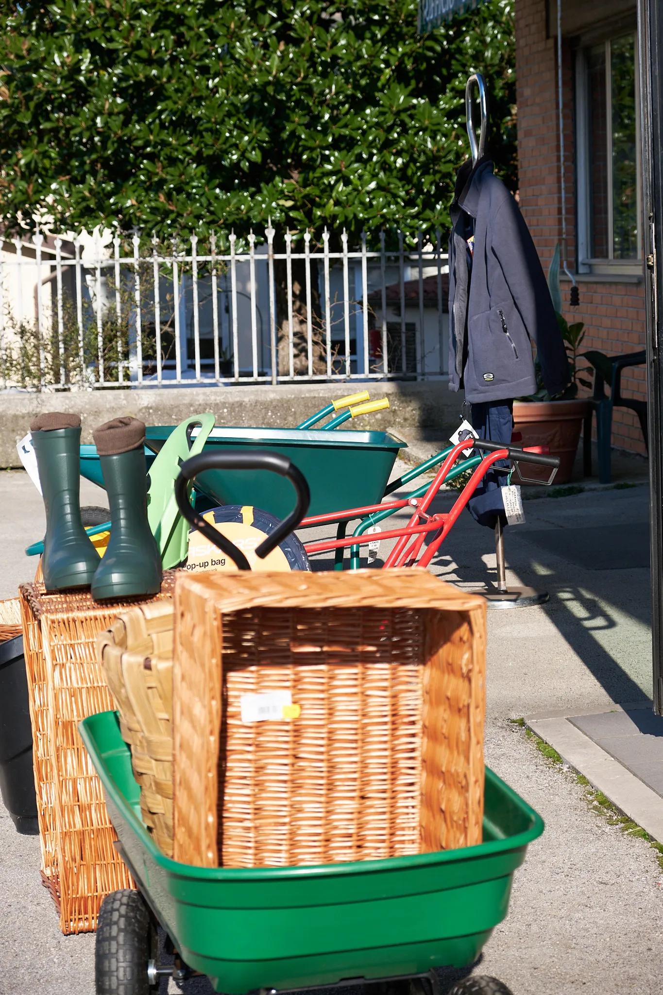 Ricambi agricoli e giardinaggio Lucca - Magazzino ricambi